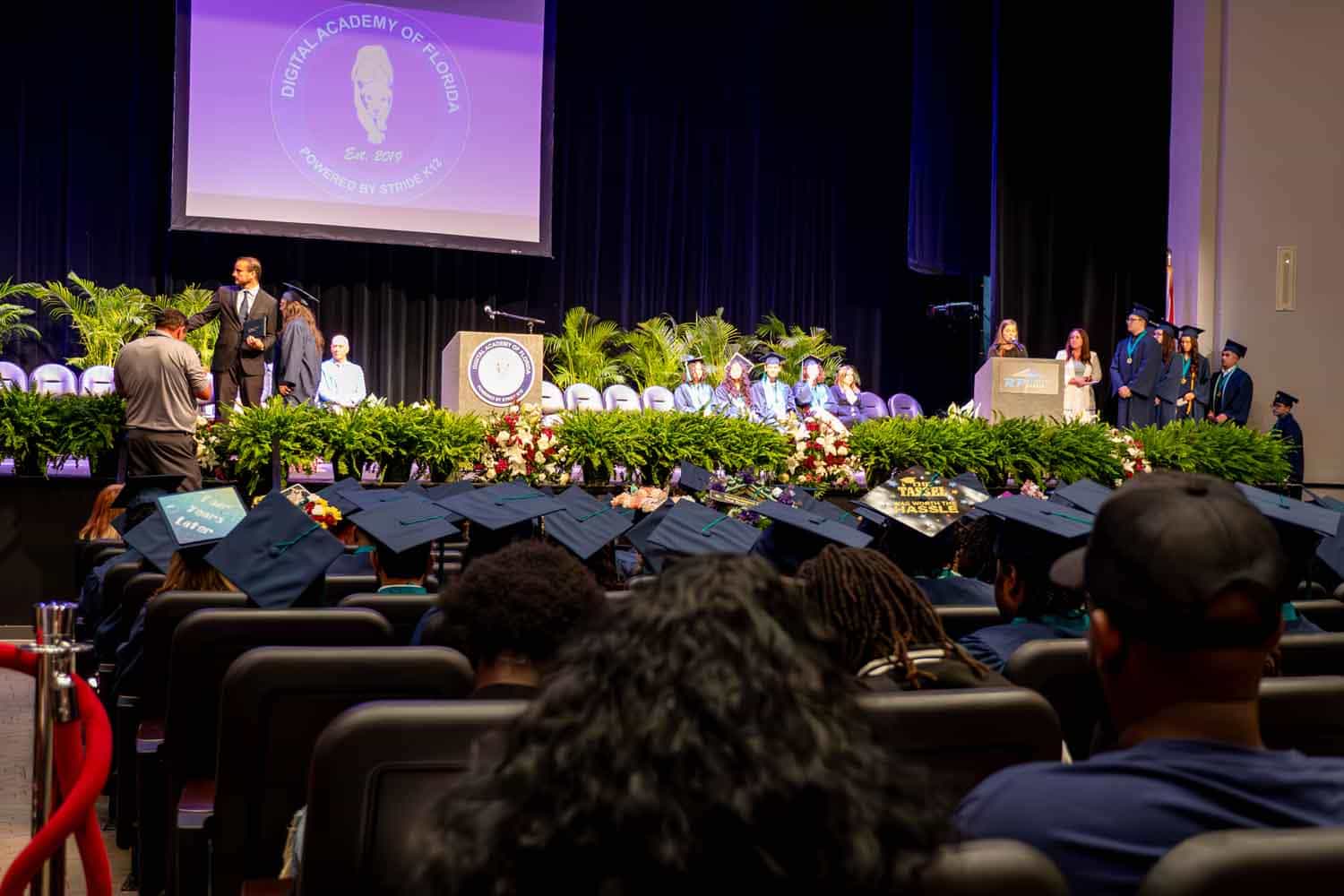 церемония вручения дипломов